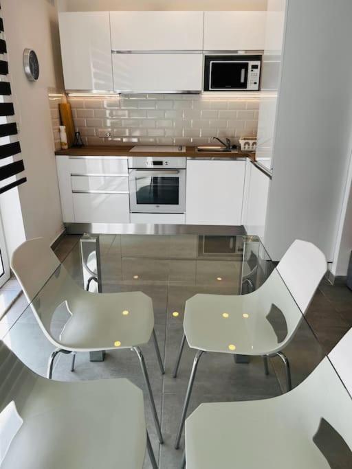 Sliema, Apt7, Stylish 2 Bedroom Apartment With Parking Zewnętrze zdjęcie