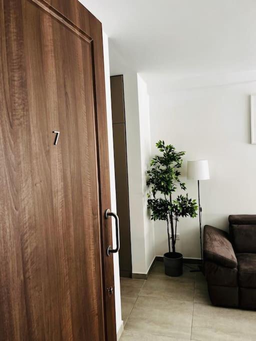 Sliema, Apt7, Stylish 2 Bedroom Apartment With Parking Zewnętrze zdjęcie