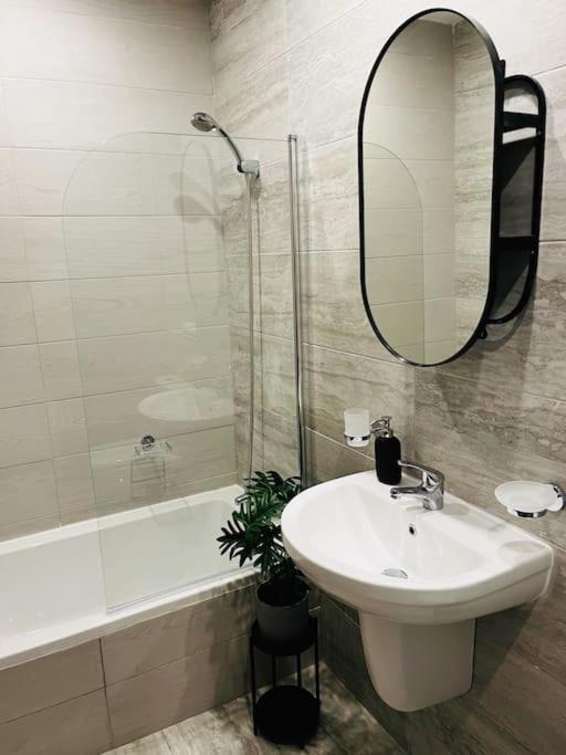 Sliema, Apt7, Stylish 2 Bedroom Apartment With Parking Zewnętrze zdjęcie